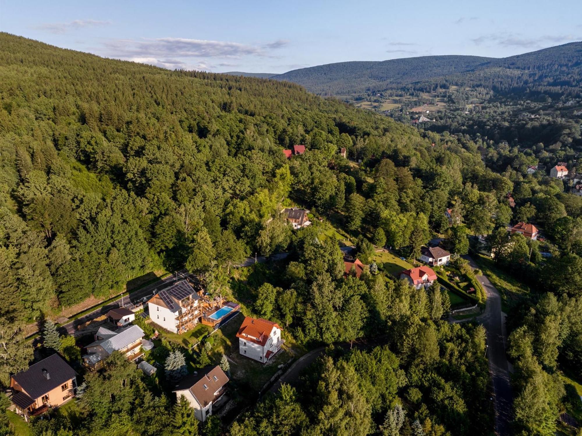 Apartamenty Larice - Podgrzewany Basen, Balia I Sauna Świeradów-Zdrój Eksteriør billede
