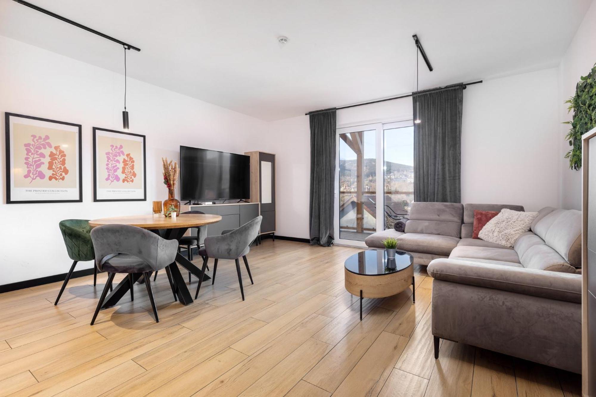 Apartamenty Larice - Podgrzewany Basen, Balia I Sauna Świeradów-Zdrój Værelse billede