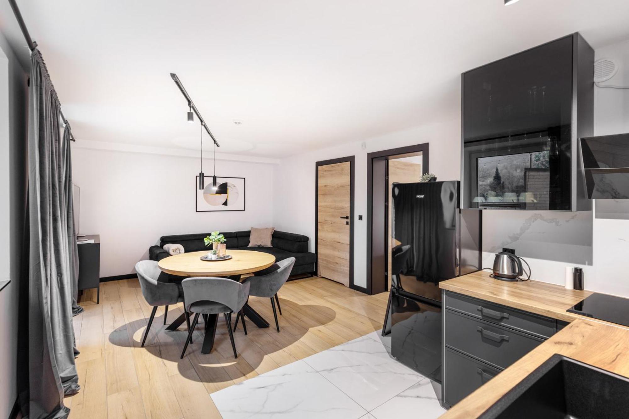 Apartamenty Larice - Podgrzewany Basen, Balia I Sauna Świeradów-Zdrój Eksteriør billede